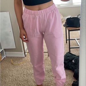 brandy melville Pink Rosa sweat pants!